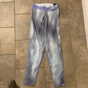Girls Nike Pro gray and purple leggings, with tags!